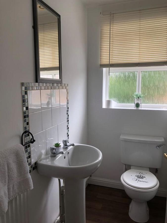 Bluebell House 2 Bedroom With Parking And Garden Сканторп Екстер'єр фото